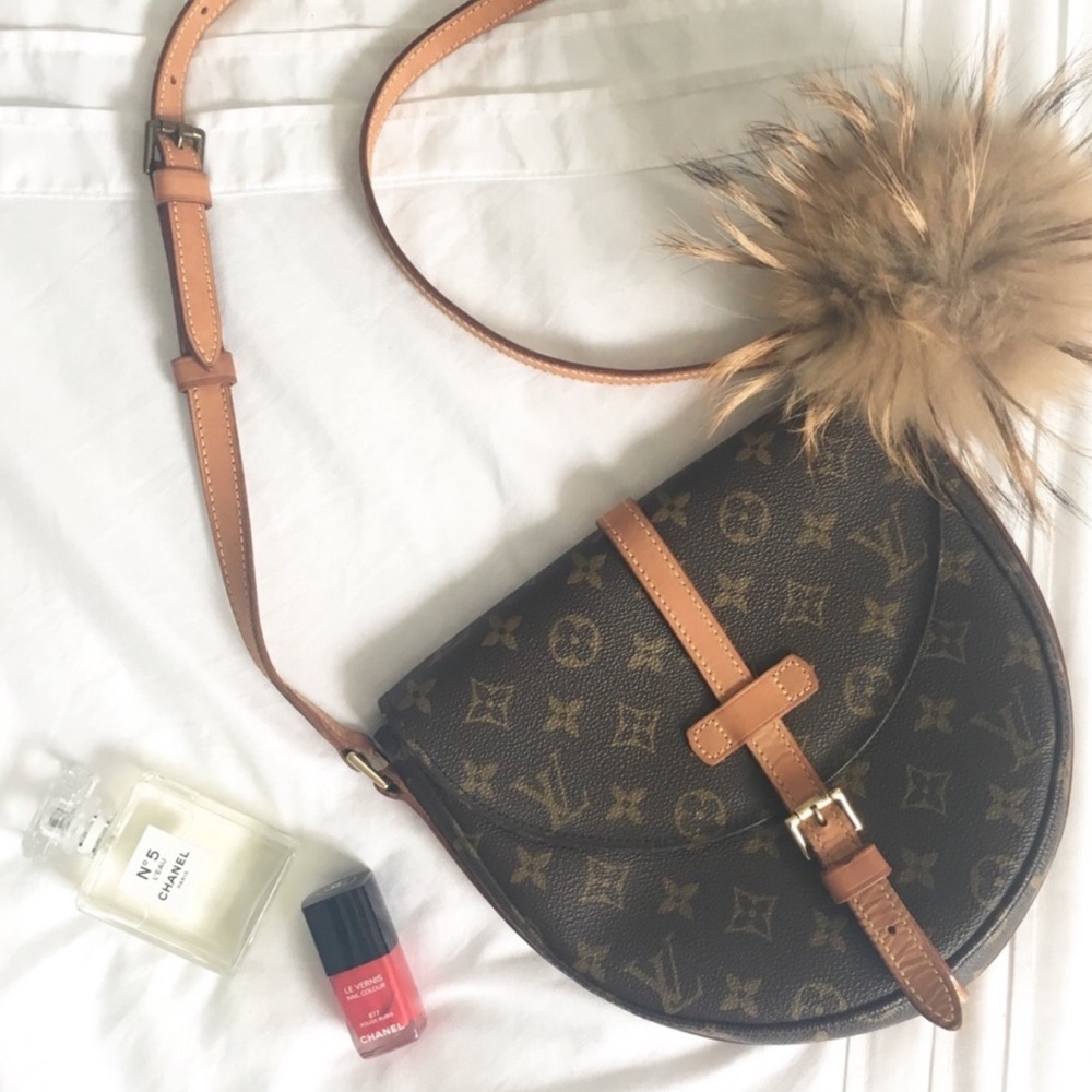 Louis Vuitton Chantilly GM Crossbody